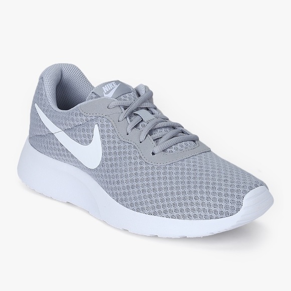 nike tanjun womens gray